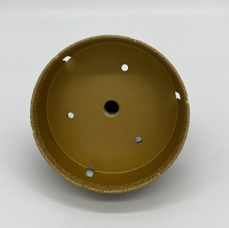 M14-115_1.jpg